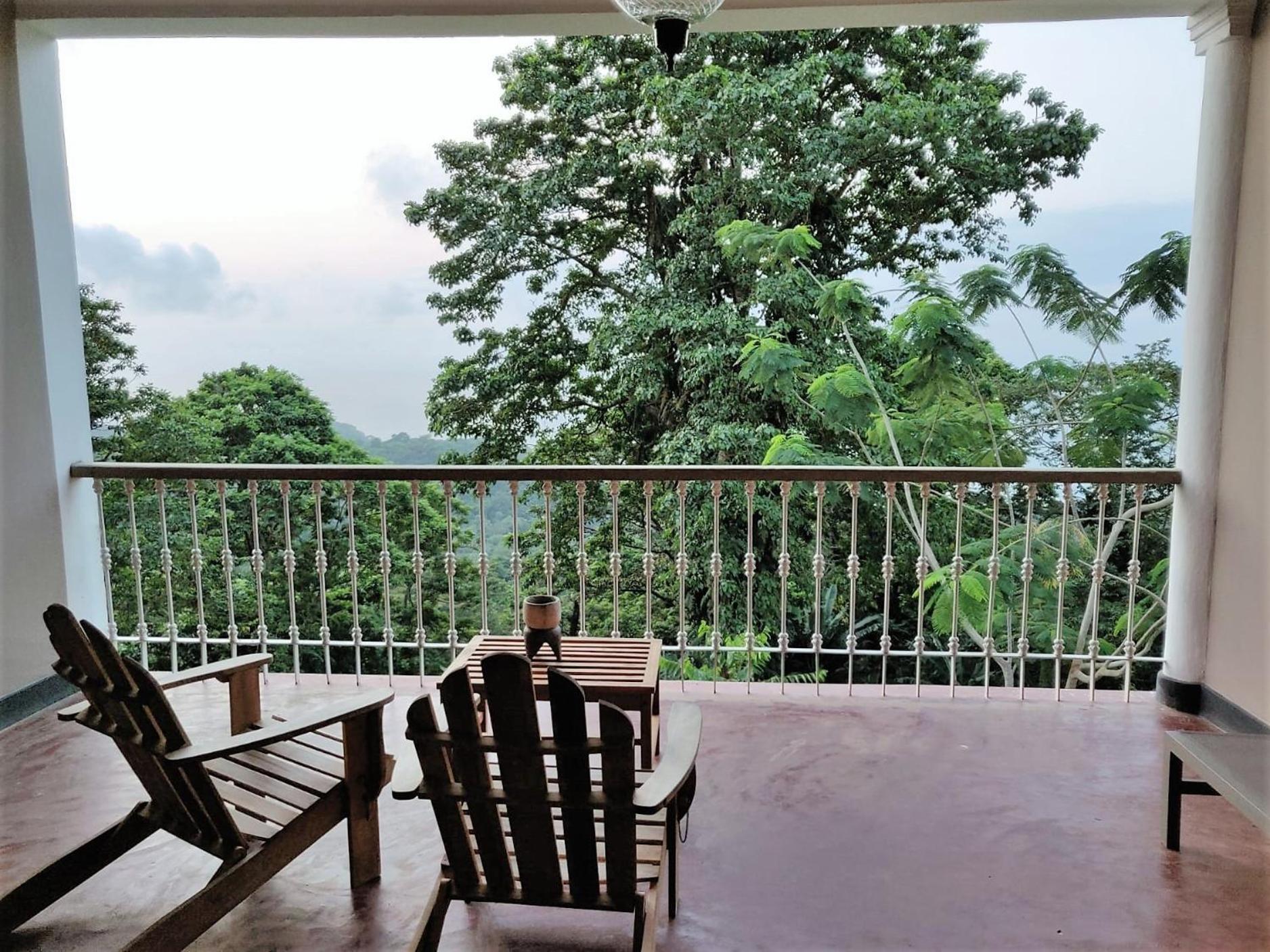 Roca Sundy - Principe Collection Guest House Santo Antonio Room photo